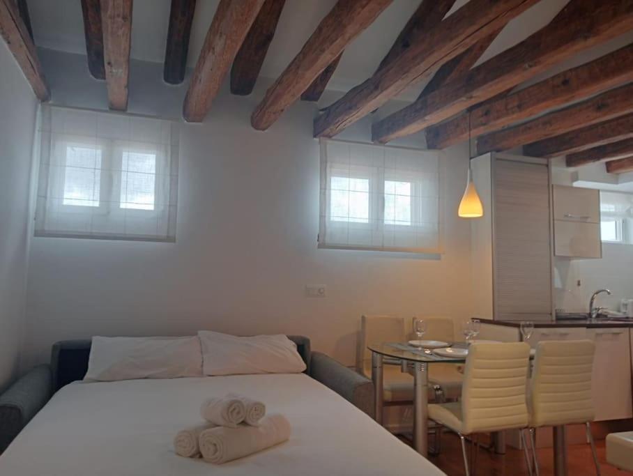 Emblematic Flat In Madrid Central - Arenal Zewnętrze zdjęcie